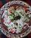 1401 Hotel Kalina Serverer Frokposten Salat Med Reven Ost Shiroka Laka Bulgarien Anne Vibeke Rejser IMG 1598