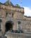 133 Indgang Til Slottet Med Statuer Af To Af Skotlandshelte Edinburgh Castle Skoltand Anne Vibeke Rejser IMG 7041