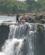 144 Badende Paa Kanten Af Vandfaldet Paa Zambia Siden Victoria Falls N.P. Zimbabwe Anne Vibeke Rejser IMG 6260