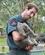 950 Ranger Med En Wombat I Bonorong Sanctary Hobart Tasmanien Australien Anne Vibeke Rejser IMG 5928