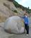 1504 Fra Klinten Paa Vej Mod Havet Moeraki Boulders New Zealand Anne Vibeke Rejser IMG 5864
