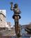 631 Langbenet Statue Ved Floden Takayama Japan Anne Vibeke Rejser IMG 5938