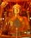 708 Kaempe Guldbuddha Naar Helt Til Loftet Wat Phanan Choeng I Ayutthaya Thailand Anne Vibeke Rejser DSC08076