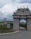 401 Pompoes Indgang Til Djengis Khan Monument I Tsonjin Boldog Mongoliet Anne Vibeke Rejser IMG 2669