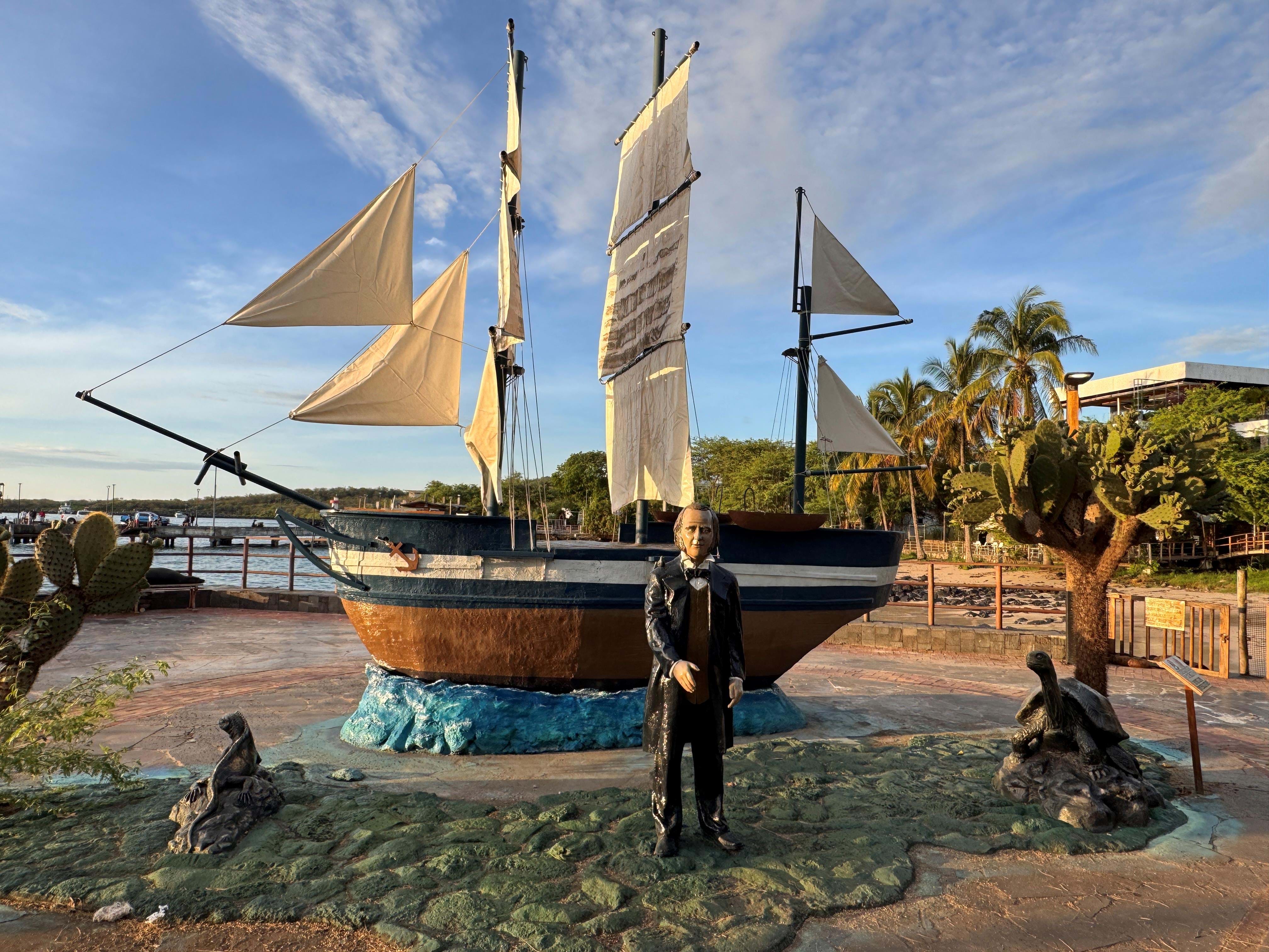 Ecuador Galapagos San Cristobal Darwin Monument Anne Vibeke Rejser 29.03 2025